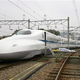 Illustration for article titled Japans Type N700 Bullet Train Almost Half as Fast as an Airplane